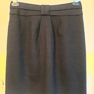 Marc By Marc Jacobs Women's Grey Wool Pencil Skirt w/Bow Waist Accent. Size 2